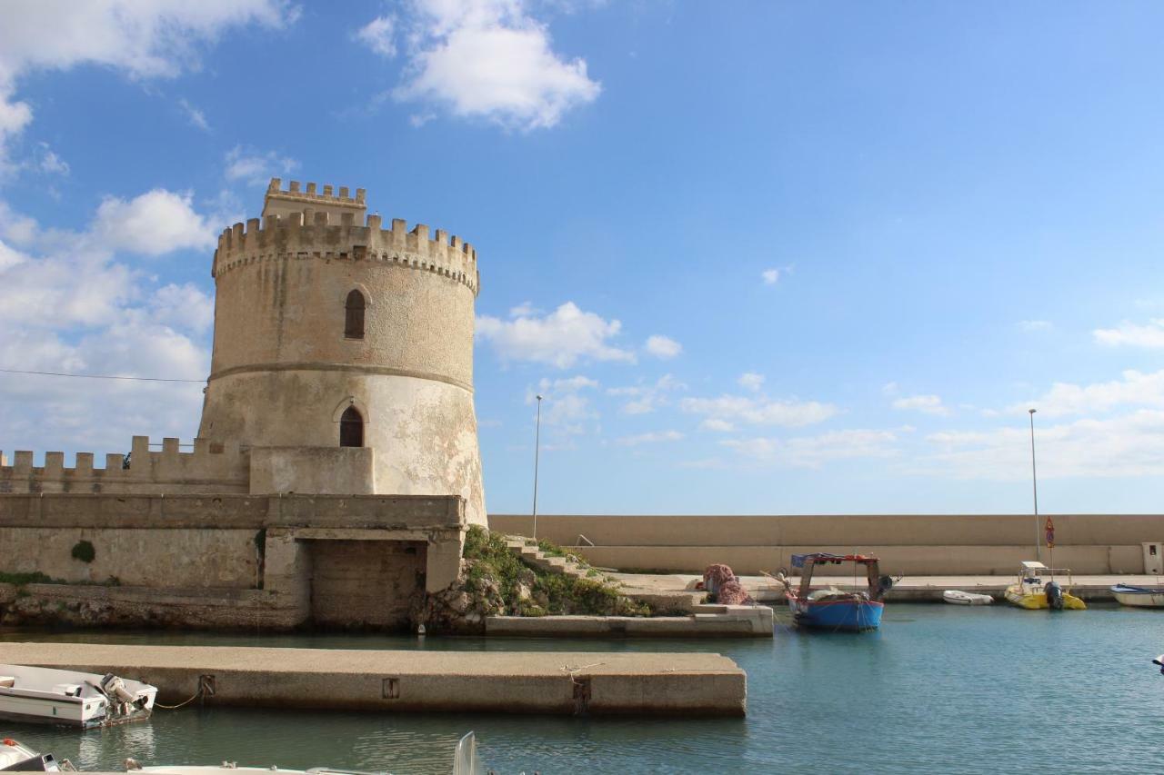 Home Holiday Salento Monica'S House Pescoluse 佩斯科勒海滨 外观 照片